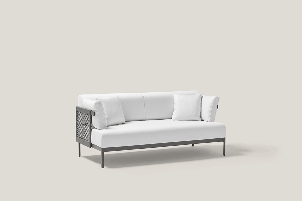 LEGACY WOVEN SOFÁ 2