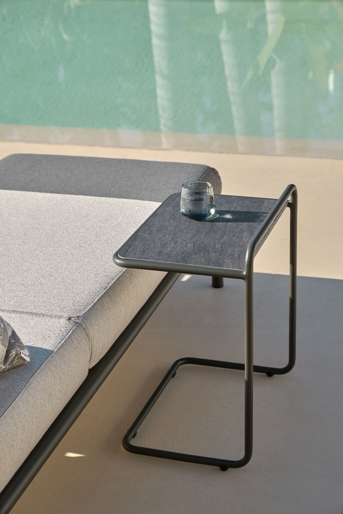 RIVOLI MESA AUXILIAR