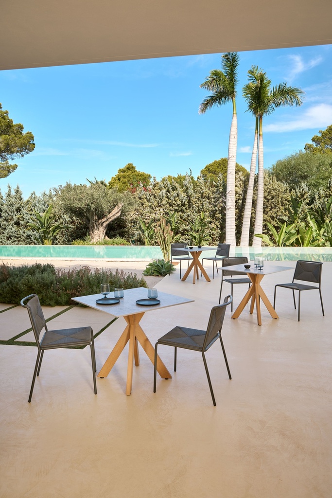 KUBIK MESA COMEDOR CUADRADA - IMAGEN 4