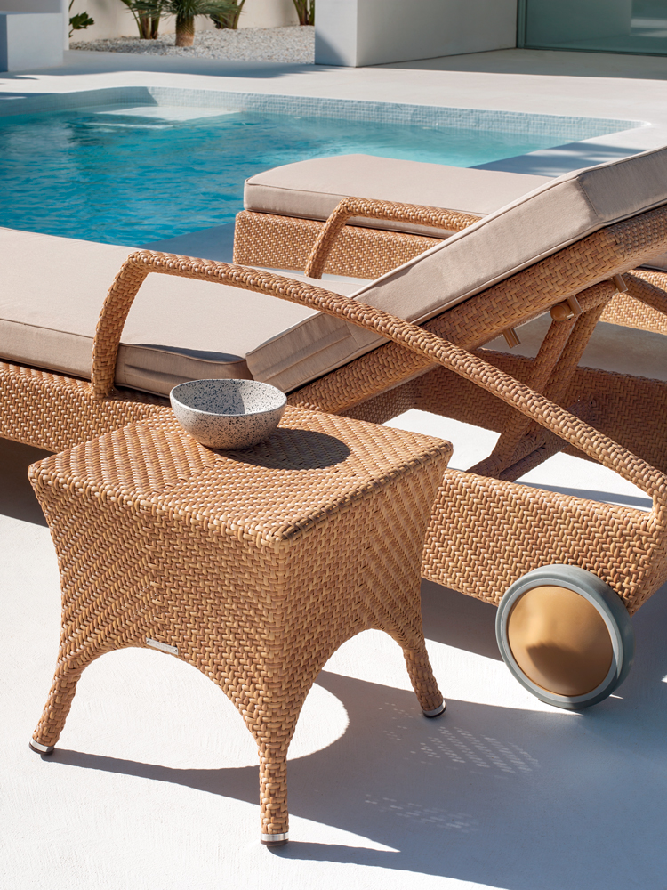 BREDA MESA AUXILIAR - IMAGEN 1