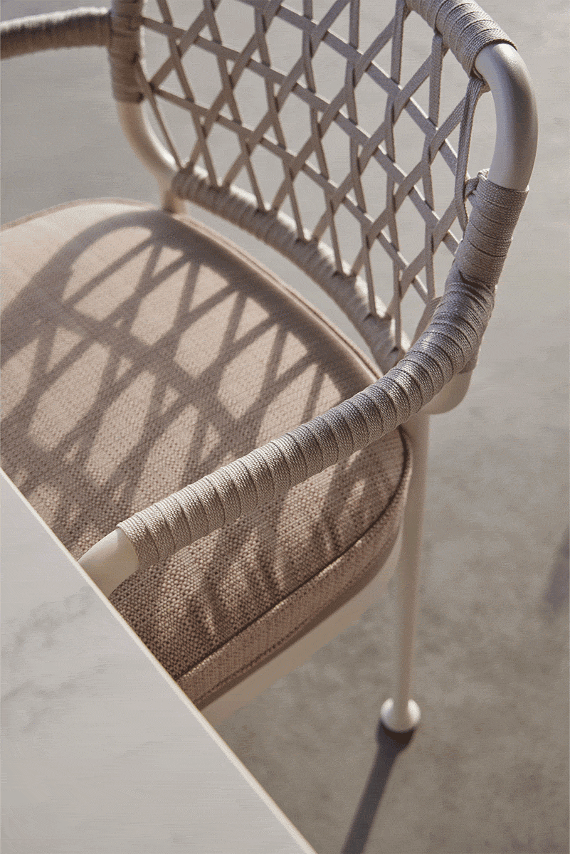 CURIO SILLÓN COMEDOR - IMAGEN 1