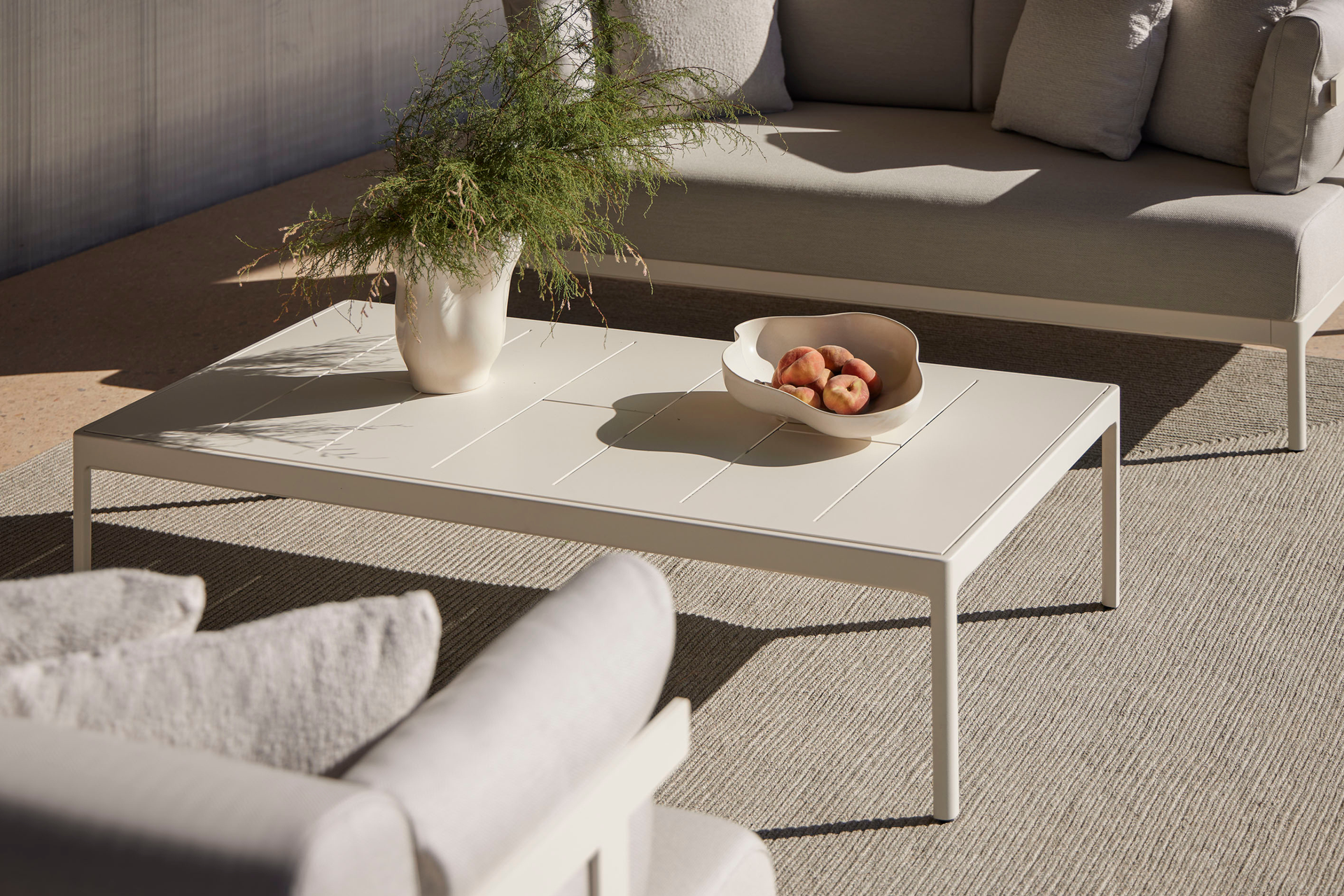 LEGACY COFFEE TABLE RECTANGULAR